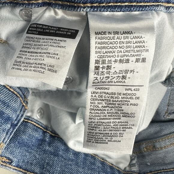 Levi’s SilverTab Mom Jeans 28 Distressed Ripped Straight Leg Blue Denim - Picture 9 of 10